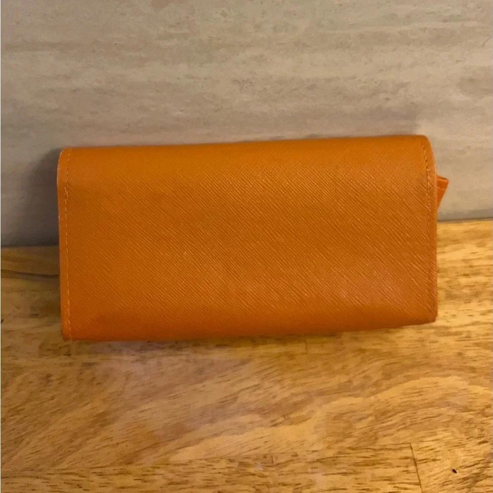 Tory Burch Eyewear Accessory (Sunglasses/Eyeglasses Case)
